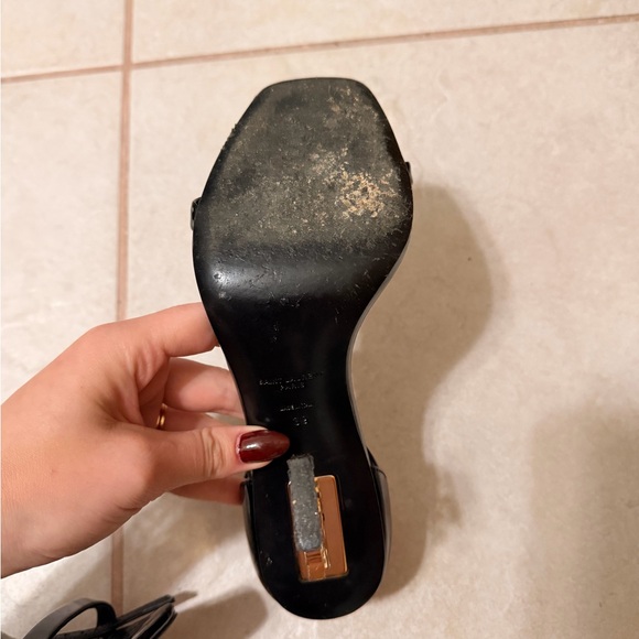 Saint Laurent Glossy Black Women's Heels - Picture 4 of 7